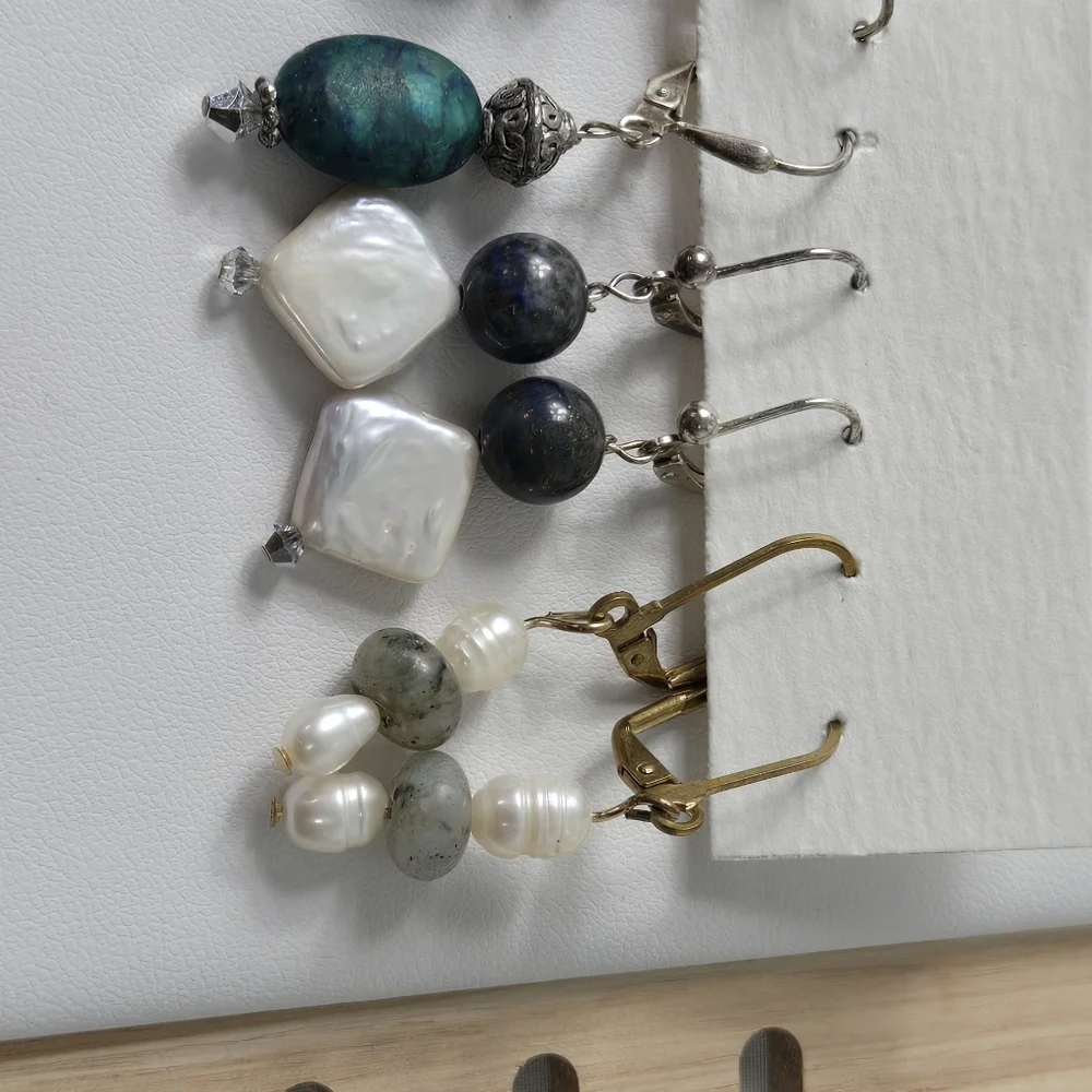 Vintage artisan handcrafted Dangl stones mothers of pearl turquoise earrings lot - Picture 11 of 12